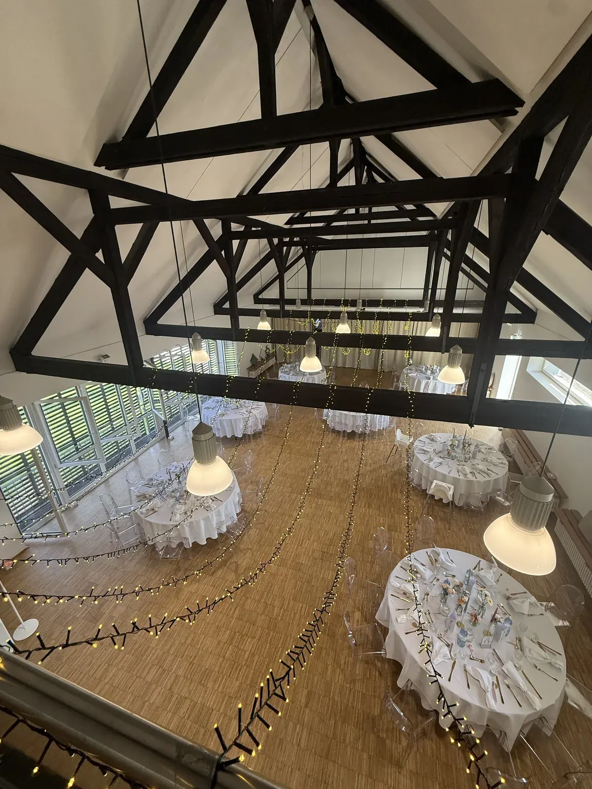 Salle de réception au Hofgut Imsbach, vue depuis la galerie